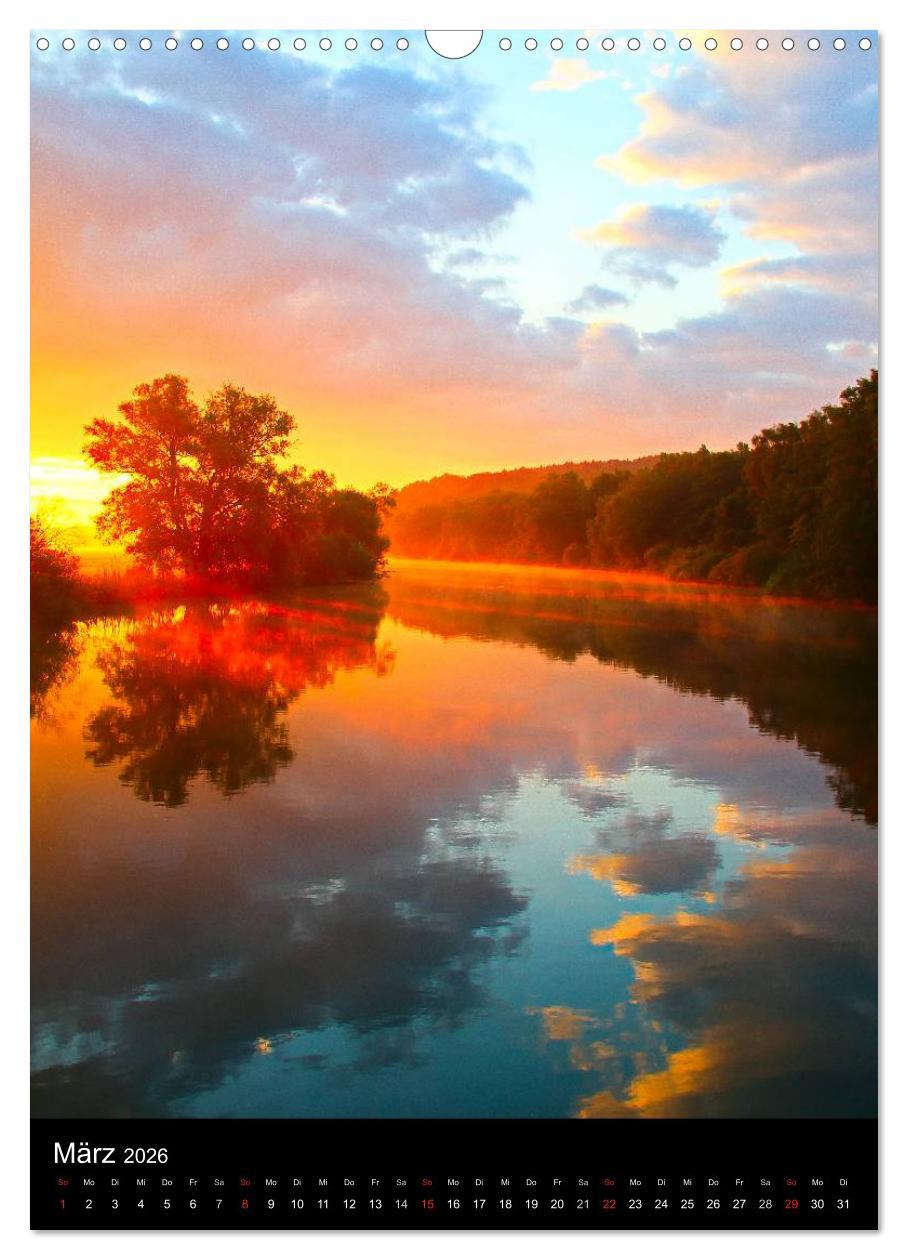 Beispielinhalt (Bild) Traumstimmungen (Wandkalender 2026 DIN A3 hoch), CALVENDO Monatskalender