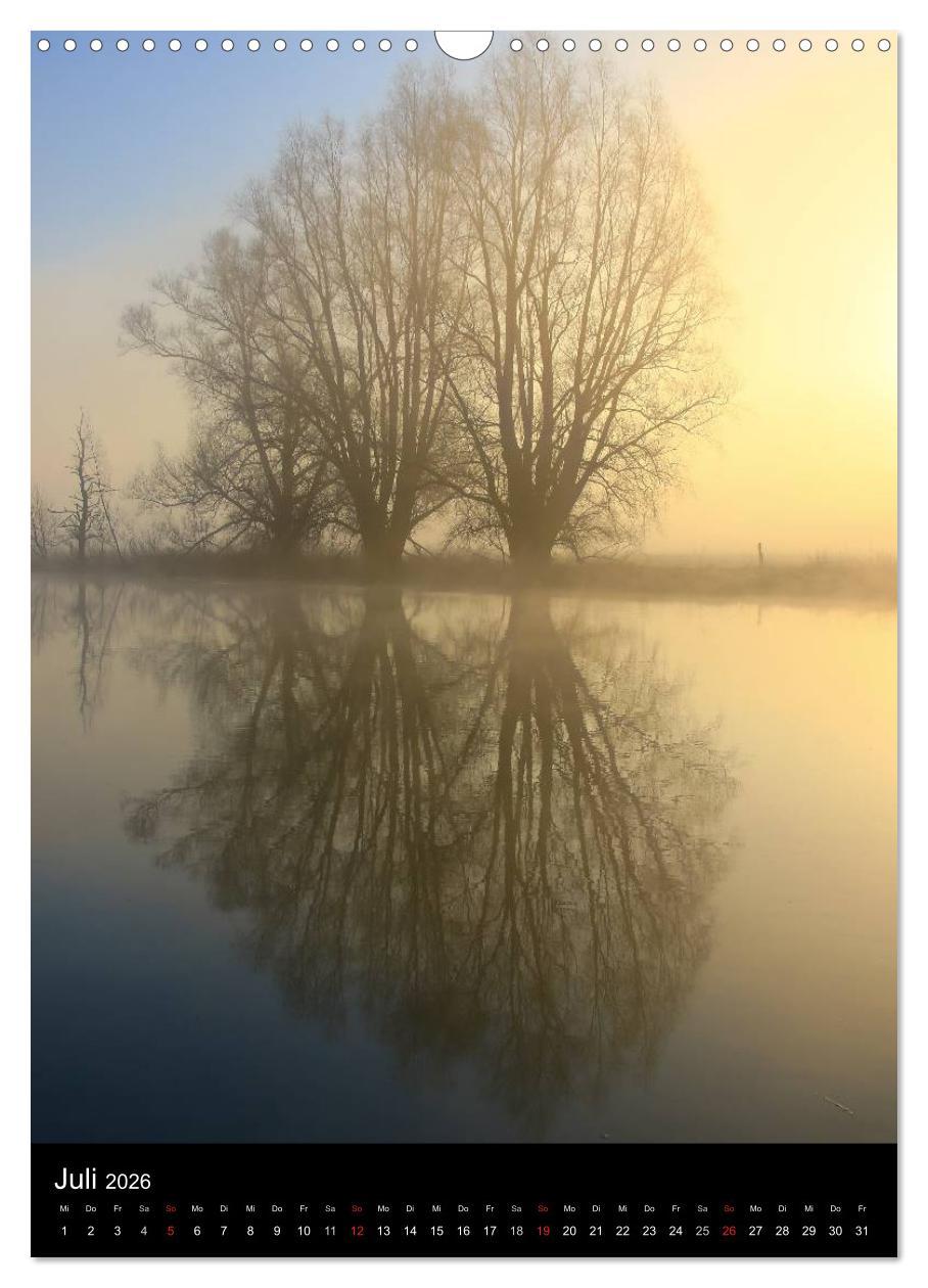 Beispielinhalt (Bild) Traumstimmungen (Wandkalender 2026 DIN A3 hoch), CALVENDO Monatskalender