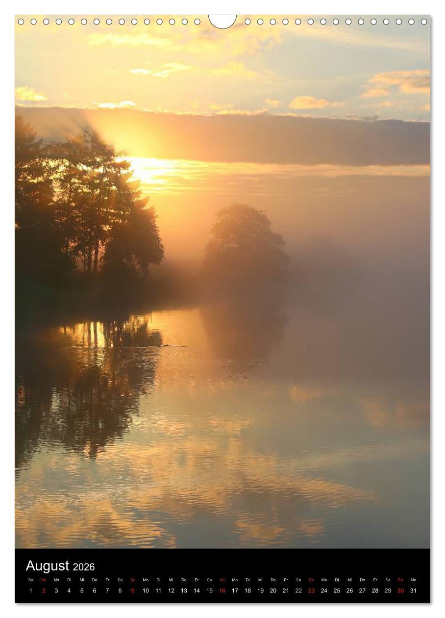 Beispielinhalt (Bild) Traumstimmungen (Wandkalender 2026 DIN A3 hoch), CALVENDO Monatskalender