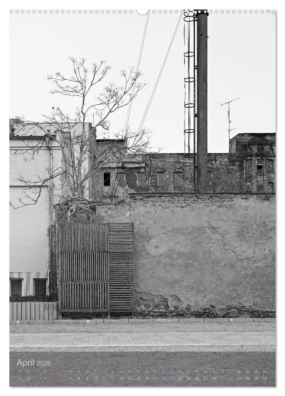 Beispielinhalt (Bild) LEIPZIG - Momente der Stadt (Wandkalender 2026 DIN A2 hoch), CALVENDO Monatskalender