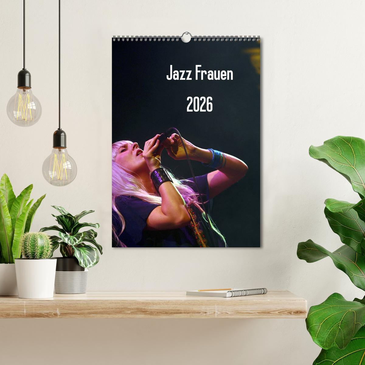 Beispielinhalt (Bild) Jazz Frauen 2026 (Wandkalender 2026 DIN A3 hoch), CALVENDO Monatskalender
