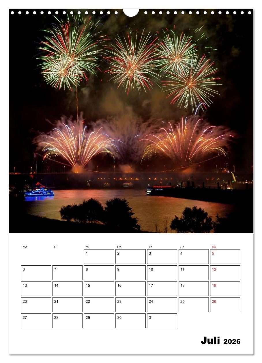 Beispielinhalt (Bild) Feuerwerke Terminplaner (Wandkalender 2026 DIN A3 hoch), CALVENDO Monatskalender