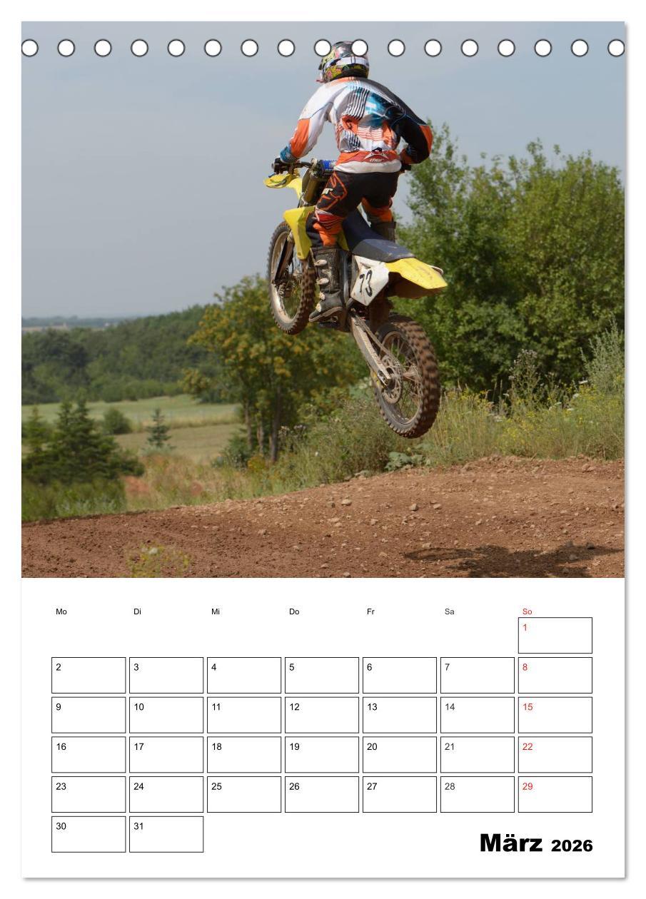 Beispielinhalt (Bild) Motocross Terminplaner (Tischkalender 2026 DIN A5 hoch), CALVENDO Monatskalender
