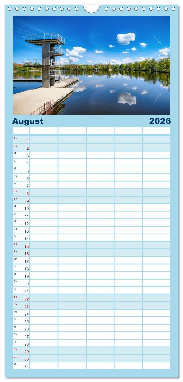 Beispielinhalt (Bild) Familienplaner 2026 - Blickfang Darmstadt! mit 5 Spalten (Wandkalender, 21 x 45 cm) CALVENDO