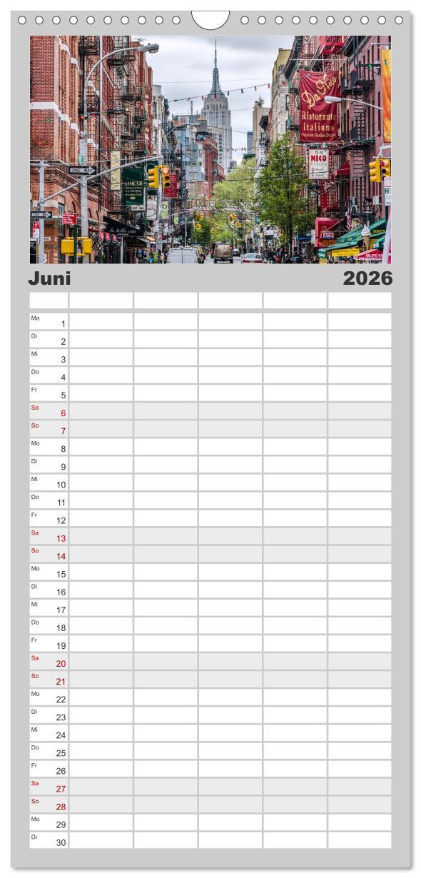 Beispielinhalt (Bild) Familienplaner 2026 - New York City - Atemberaubende Ansichten mit 5 Spalten (Wandkalender, 21 x 45 cm) CALVENDO