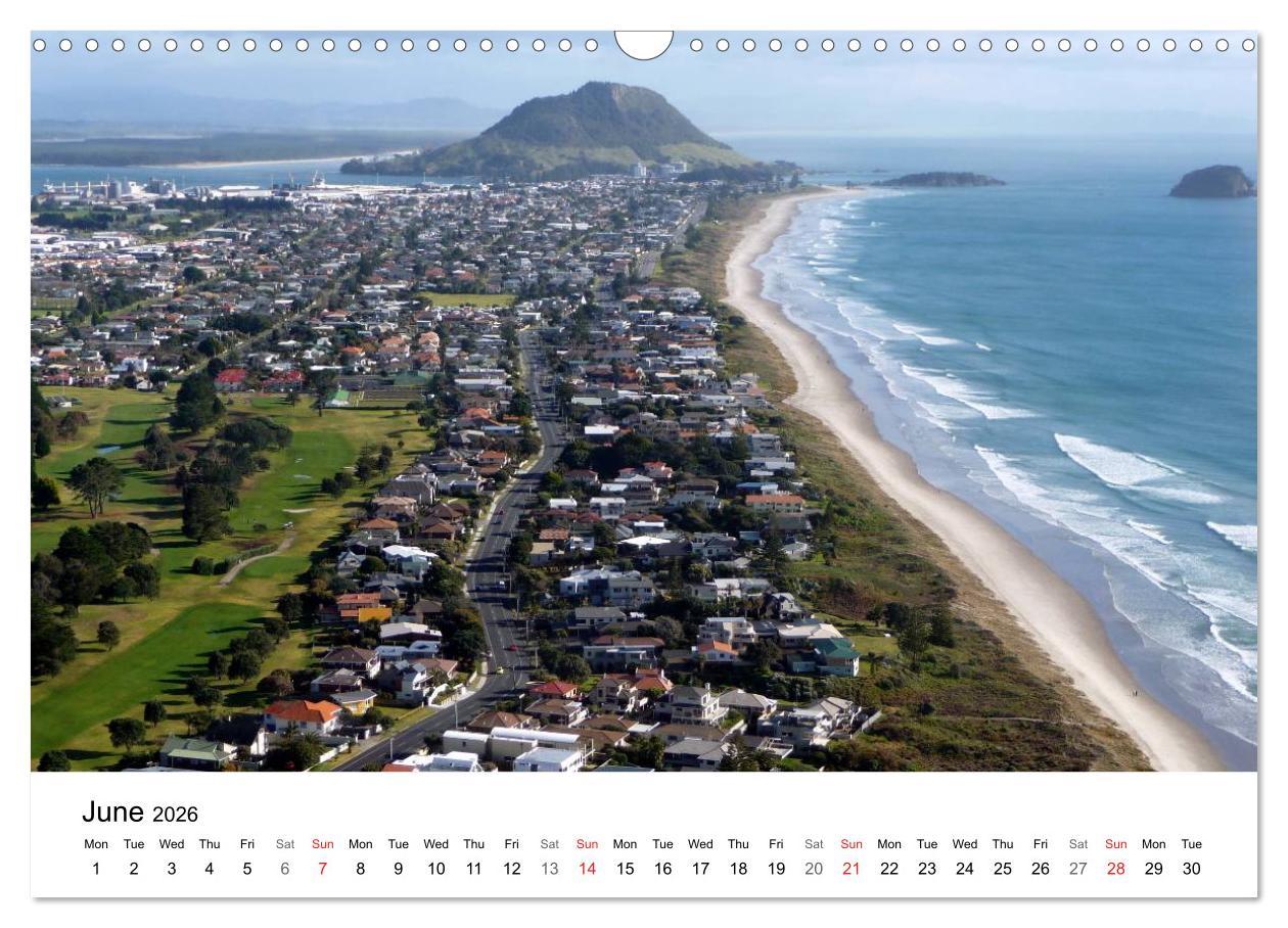 Beispielinhalt (Bild) New Zealand's Stunning Coastline (Wall Calendar 2026 DIN A3 landscape), CALVENDO 12 Month Wall Calendar
