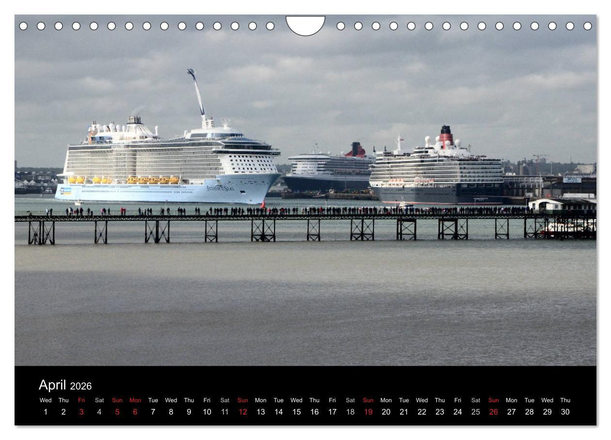 Beispielinhalt (Bild) Cruise Southampton (Wall Calendar 2026 DIN A4 landscape), CALVENDO 12 Month Wall Calendar