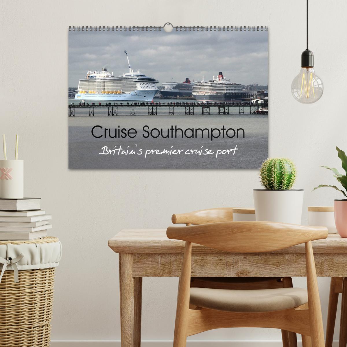 Beispielinhalt (Bild) Cruise Southampton (Wall Calendar 2026 DIN A3 landscape), CALVENDO 12 Month Wall Calendar
