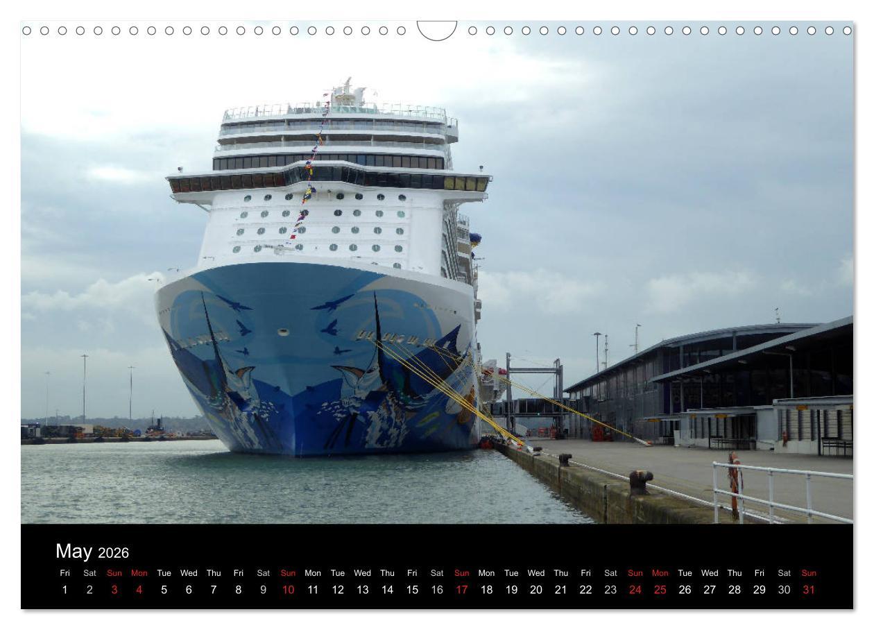 Beispielinhalt (Bild) Cruise Southampton (Wall Calendar 2026 DIN A3 landscape), CALVENDO 12 Month Wall Calendar