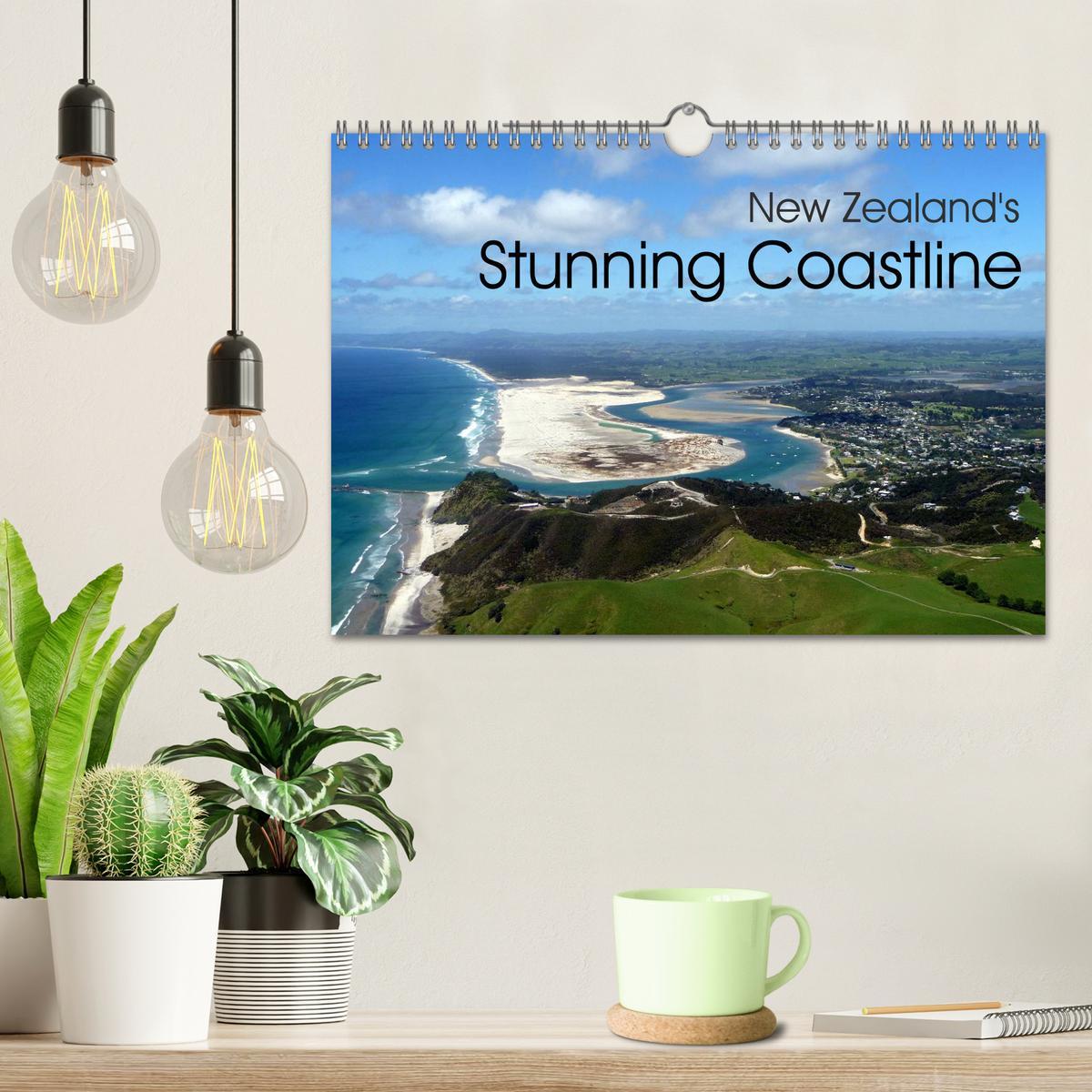 Beispielinhalt (Bild) New Zealand's Stunning Coastline (Wall Calendar 2026 DIN A4 landscape), CALVENDO 12 Month Wall Calendar