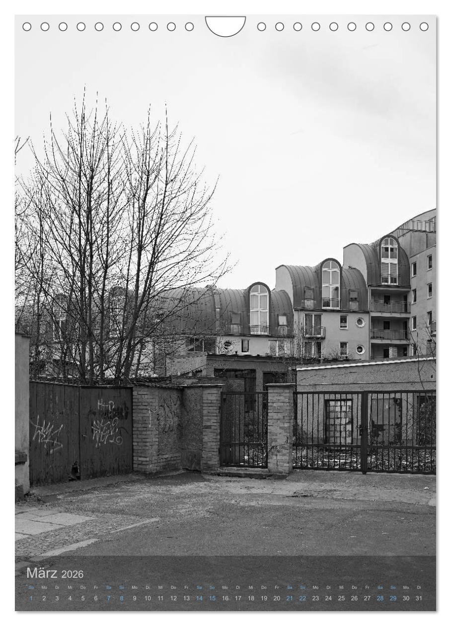 Beispielinhalt (Bild) LEIPZIG - Momente der Stadt (Wandkalender 2026 DIN A4 hoch), CALVENDO Monatskalender