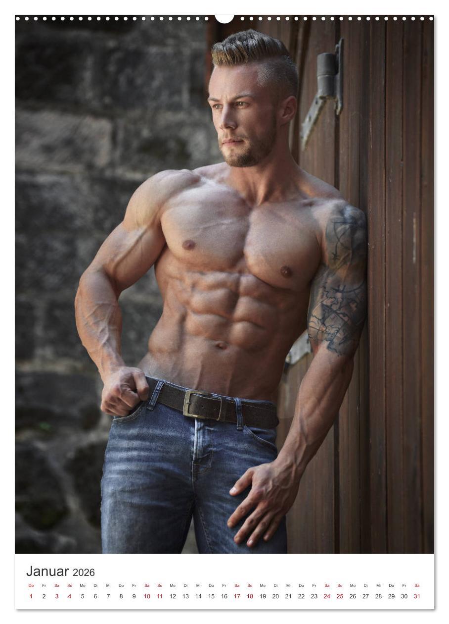 Beispielinhalt (Bild) Men's Physique (hochwertiger Premium Wandkalender 2026 DIN A2 hoch), Kunstdruck in Hochglanz