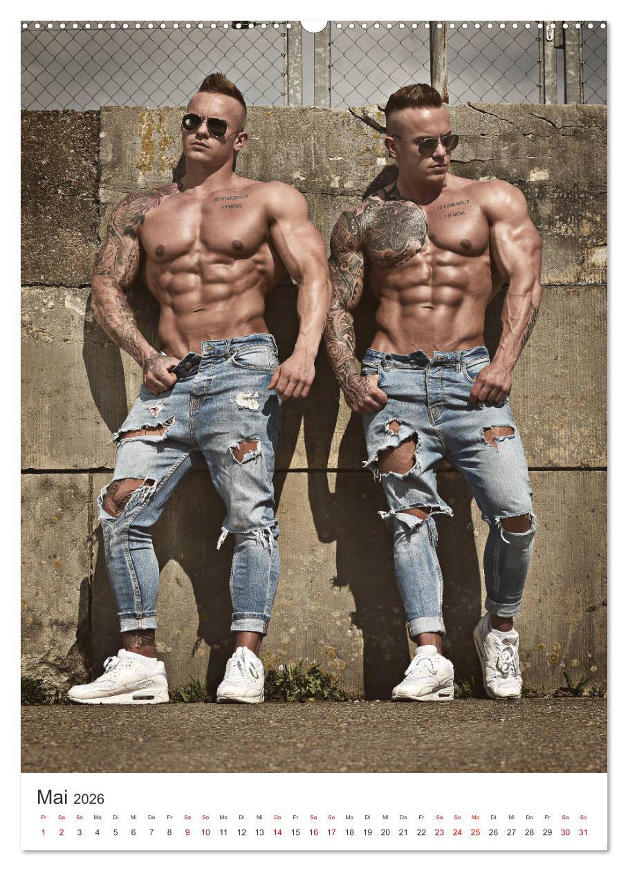 Beispielinhalt (Bild) Men's Physique (hochwertiger Premium Wandkalender 2026 DIN A2 hoch), Kunstdruck in Hochglanz