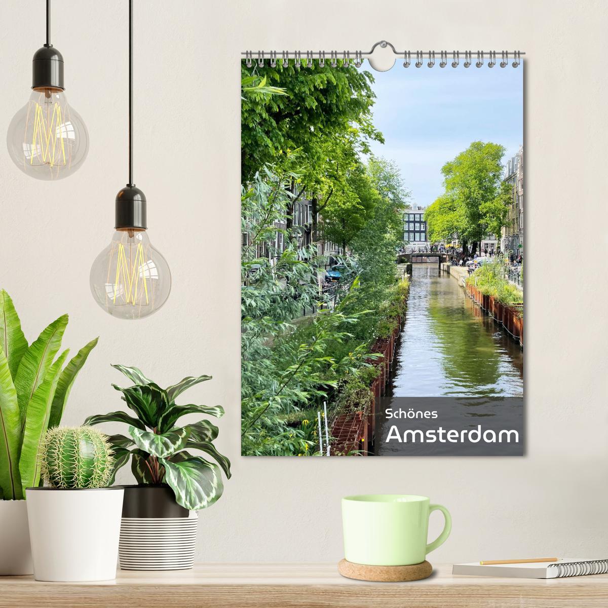 Beispielinhalt (Bild) Schönes Amsterdam (Wandkalender 2026 DIN A4 hoch), CALVENDO Monatskalender