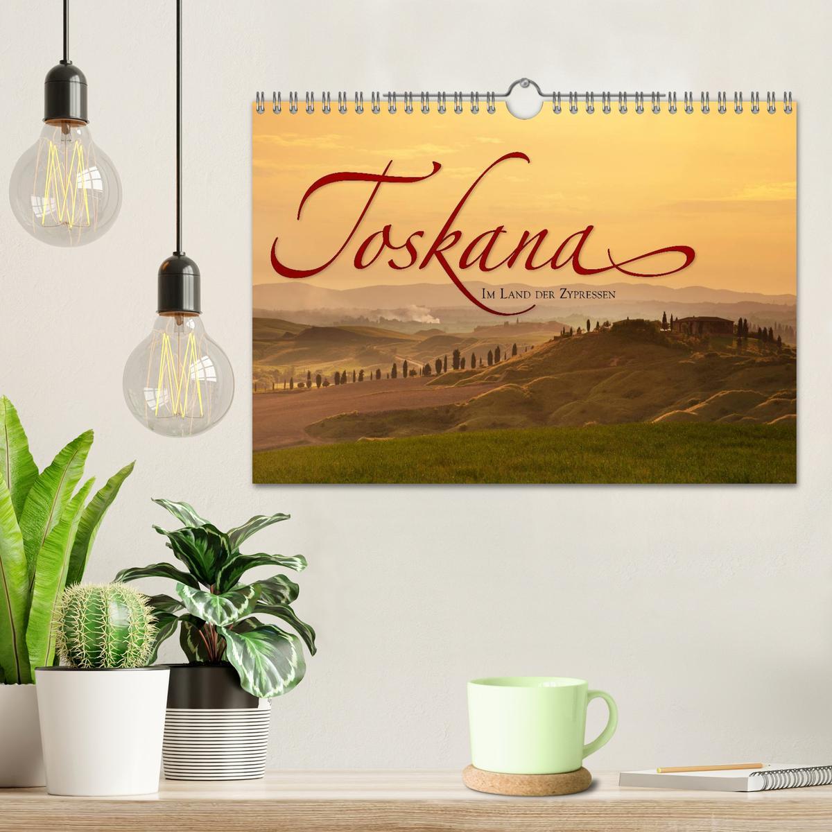 Beispielinhalt (Bild) TOSKANA Im Land der Zypressen (Wandkalender 2026 DIN A4 quer), CALVENDO Monatskalender