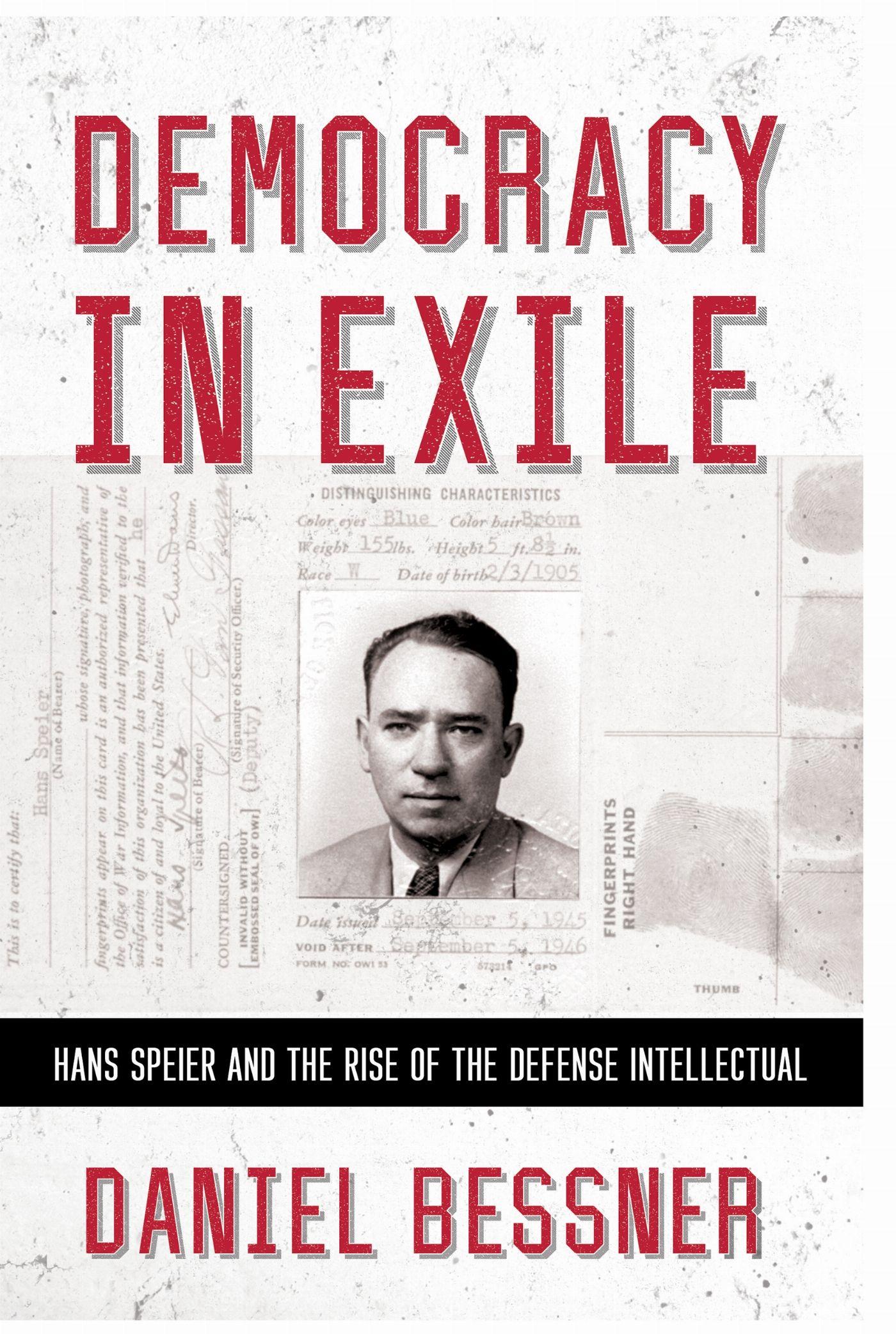 Vorderes Coverbild Democracy in Exile