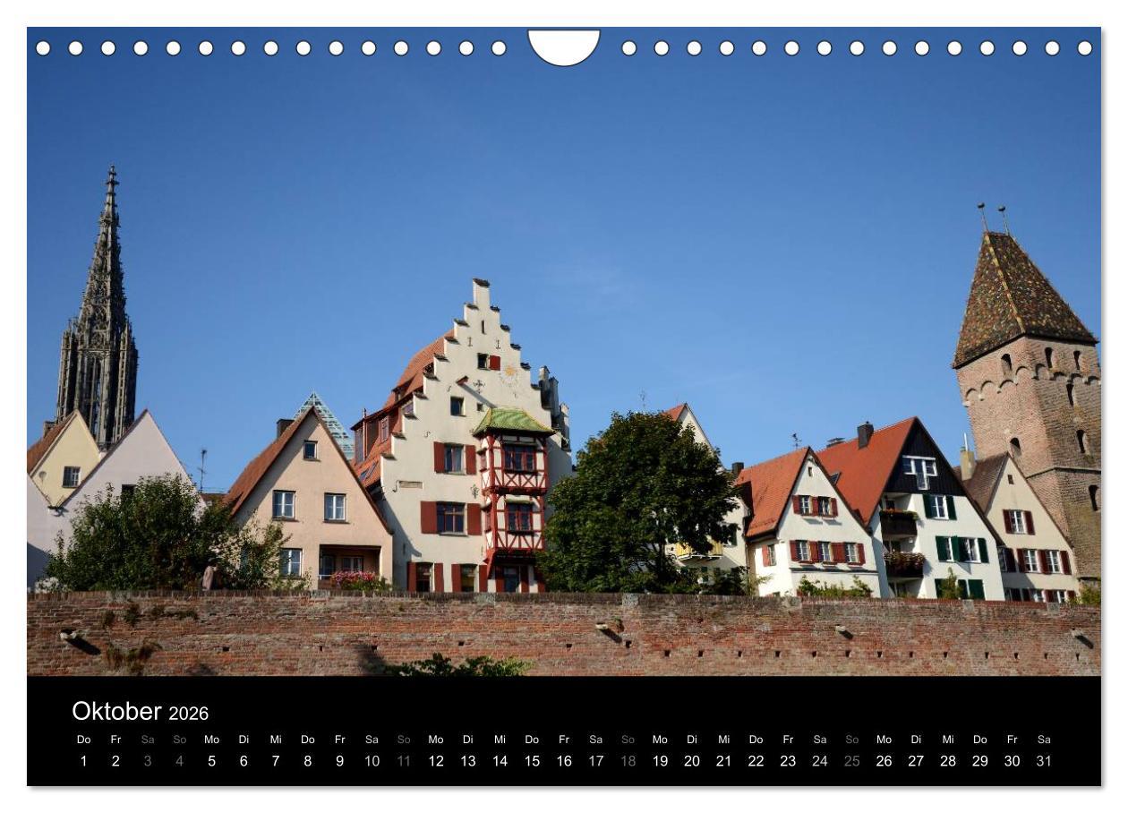 Beispielinhalt (Bild) Ulm - Zwischen Tradition und Moderne (Wandkalender 2026 DIN A4 quer), CALVENDO Monatskalender