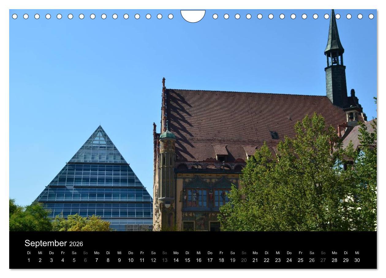 Beispielinhalt (Bild) Ulm - Zwischen Tradition und Moderne (Wandkalender 2026 DIN A4 quer), CALVENDO Monatskalender
