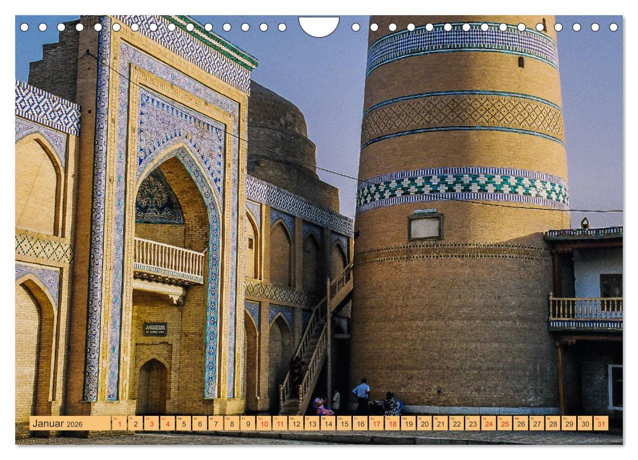 Beispielinhalt (Bild) Seidenstraße - Khiva bis Lanzhou (Wandkalender 2026 DIN A4 quer), CALVENDO Monatskalender