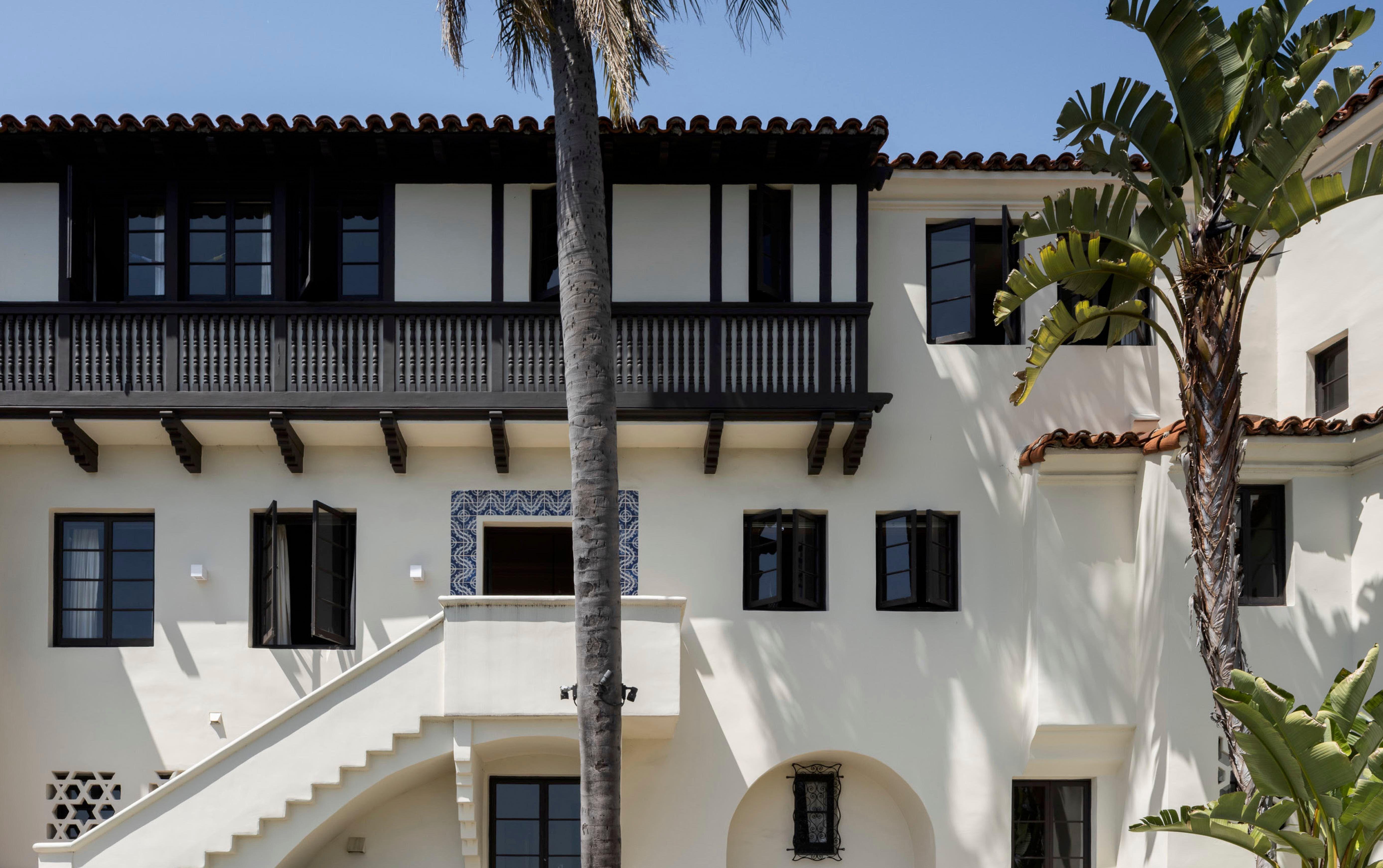 Beispielinhalt (Bild) Die Villa Aurora