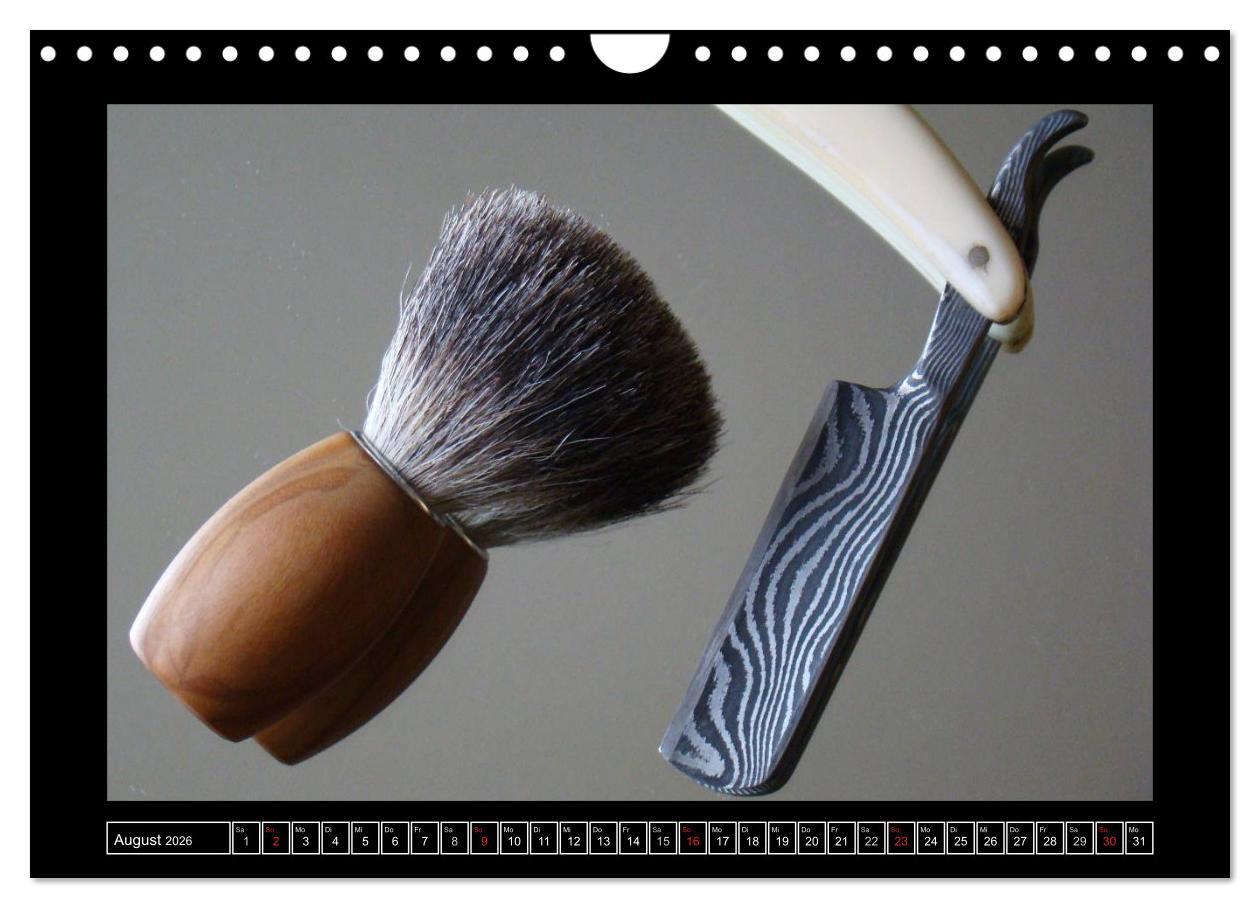 Beispielinhalt (Bild) Kunst in Stahl und Damast - M e s s e r (Wandkalender 2026 DIN A4 quer), CALVENDO Monatskalender