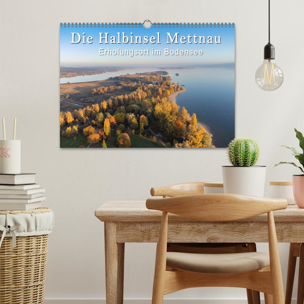 Beispielinhalt (Bild) Die Halbinsel Mettnau - Erholungsort im Bodensee (Wandkalender 2026 DIN A3 quer), CALVENDO Monatskalender