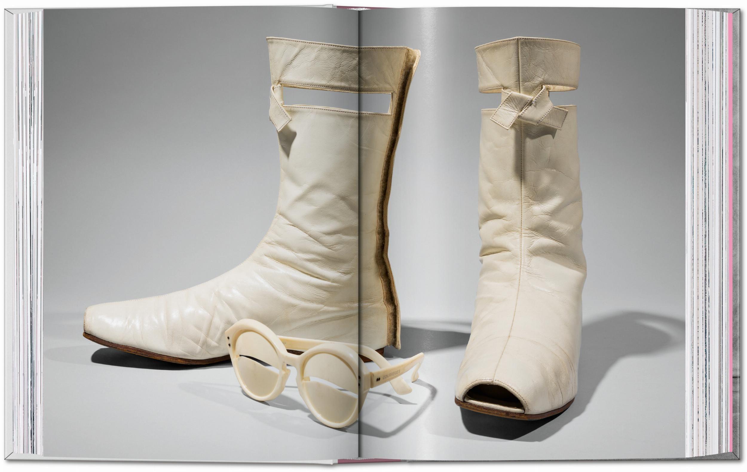 Beispielinhalt (Bild) Shoes A-Z. 45th Ed.