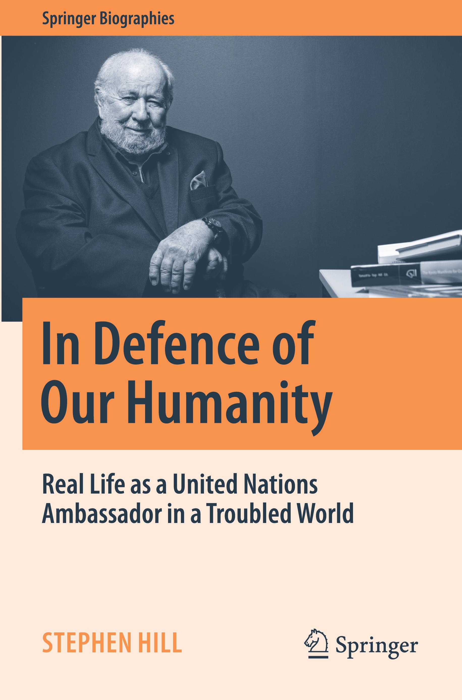 Vorderes Coverbild In Defence of Our Humanity