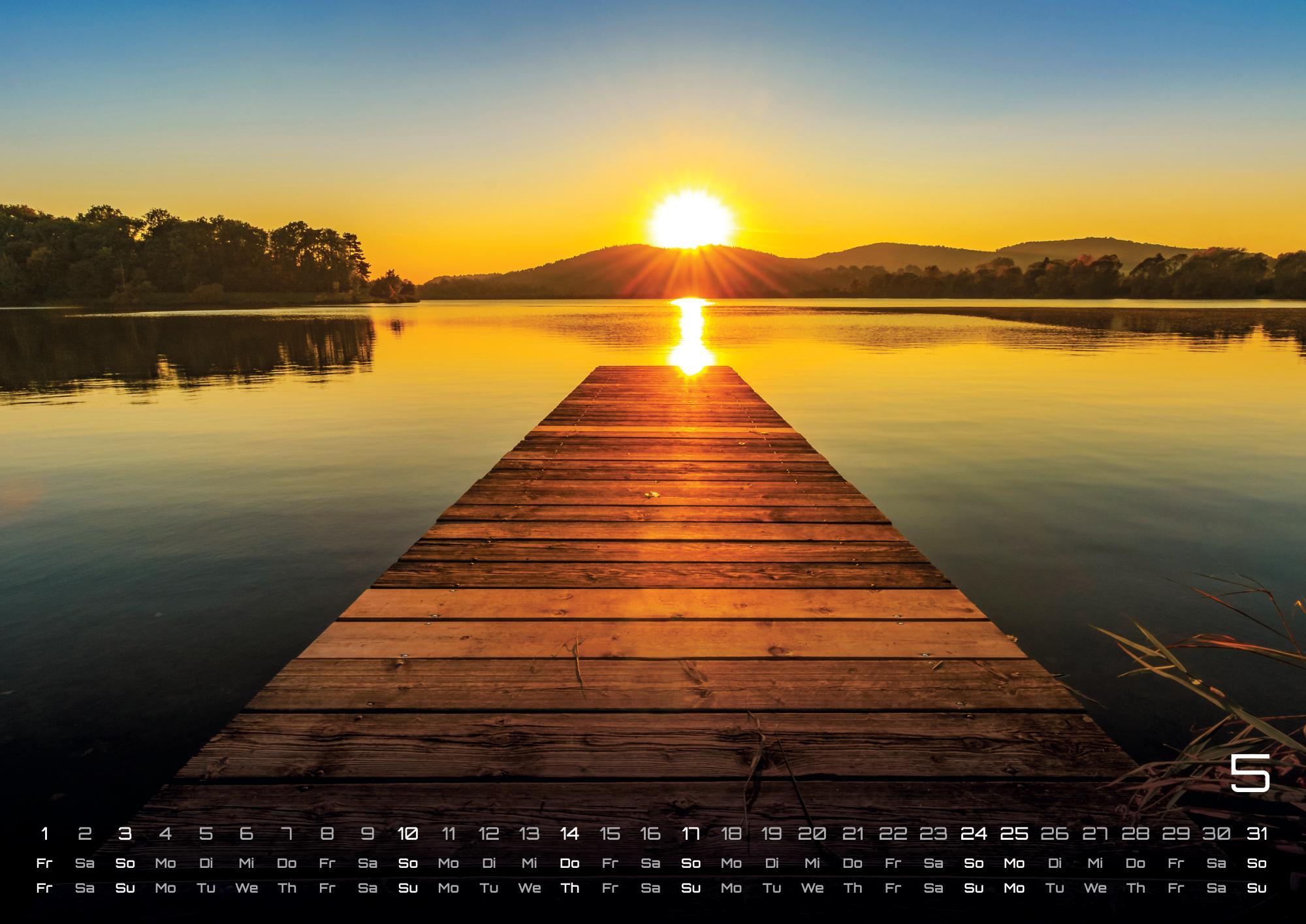 Beispielinhalt (Bild) Moments - wundervolle Momentaufnahmen - 2026 - Kalender DIN A3