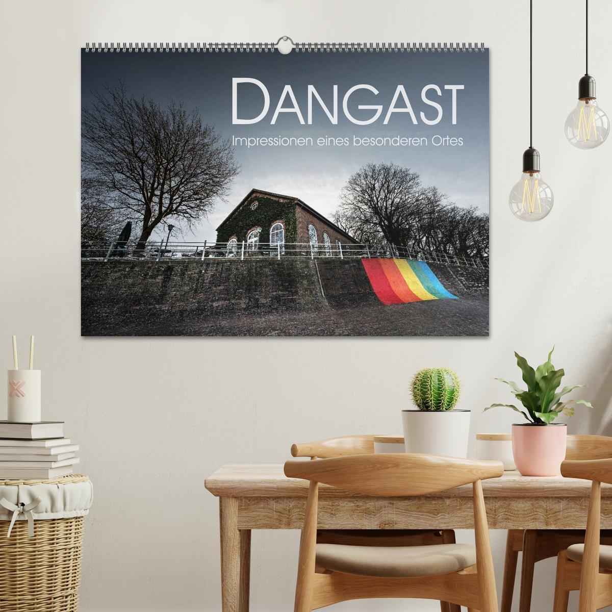 Beispielinhalt (Bild) Dangast. Impressionen eines besonderen Ortes. (Wandkalender 2026 DIN A2 quer), CALVENDO Monatskalender