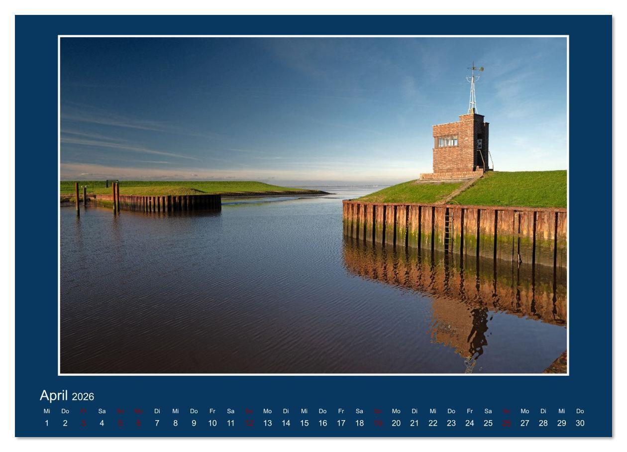 Beispielinhalt (Bild) Dangast. Impressionen eines besonderen Ortes. (Wandkalender 2026 DIN A2 quer), CALVENDO Monatskalender