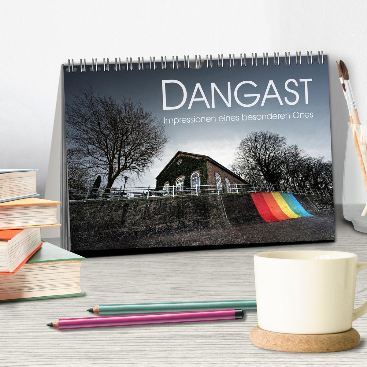 Beispielinhalt (Bild) Dangast. Impressionen eines besonderen Ortes. (Tischkalender 2026 DIN A5 quer), CALVENDO Monatskalender