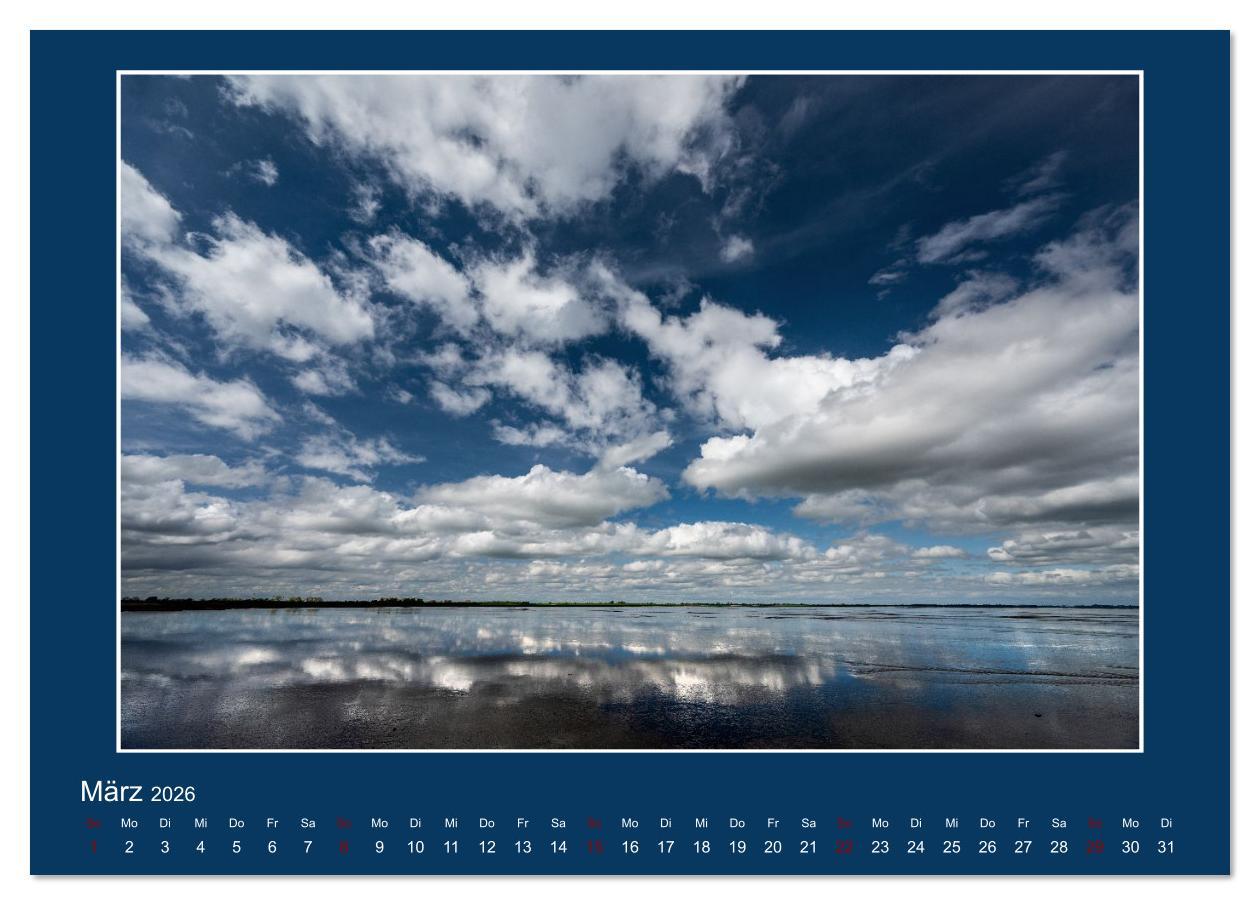 Beispielinhalt (Bild) Dangast. Impressionen eines besonderen Ortes. (Tischkalender 2026 DIN A5 quer), CALVENDO Monatskalender