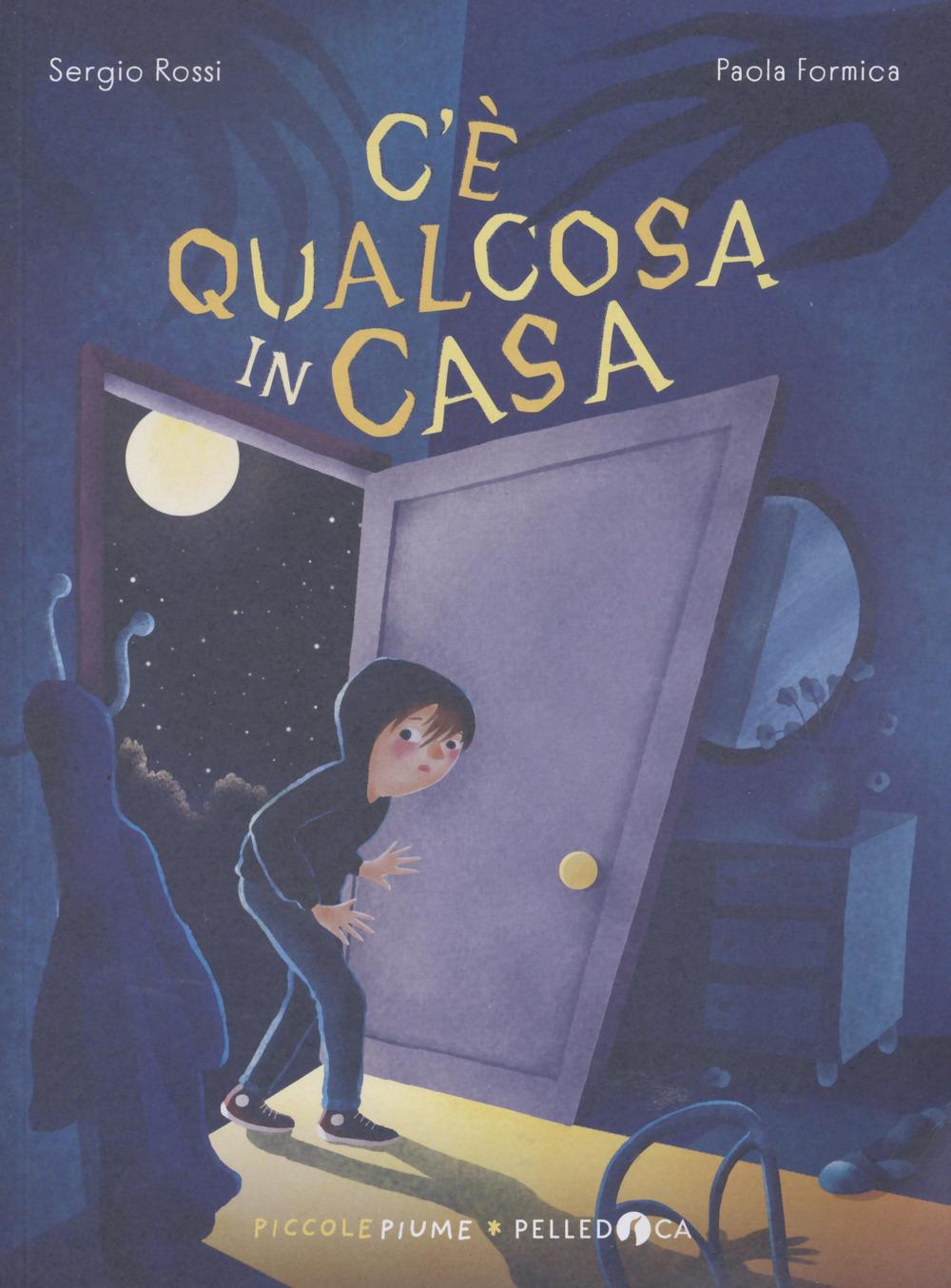 Vorderes Coverbild C'è qualcosa in casa