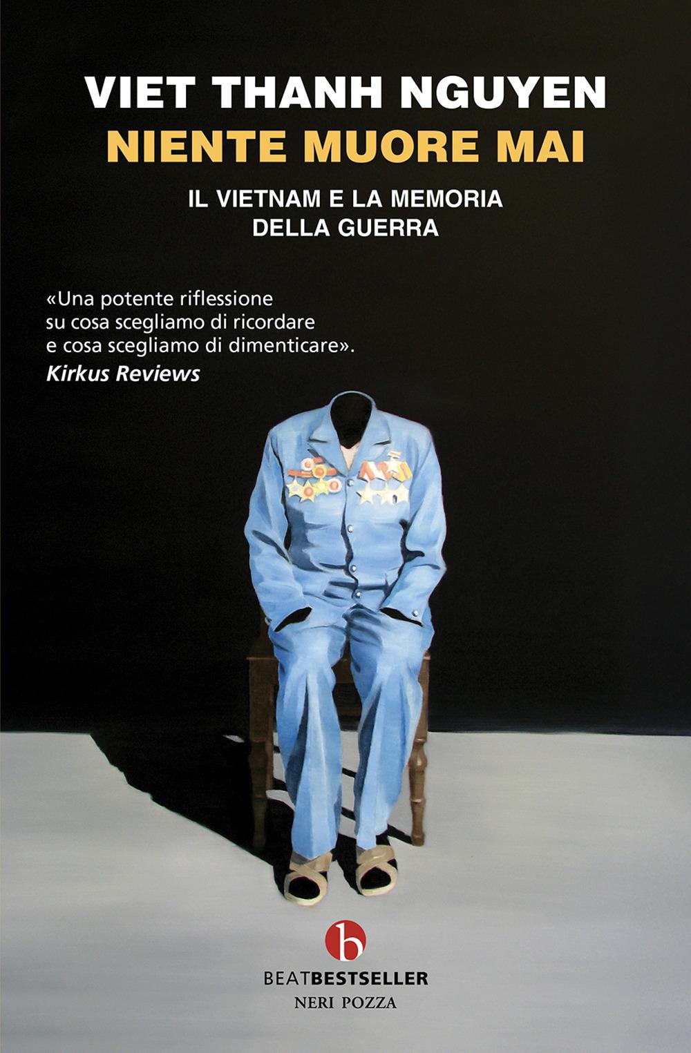 Vorderes Coverbild Niente muore mai. Il Vietnam e la memoria della guerra