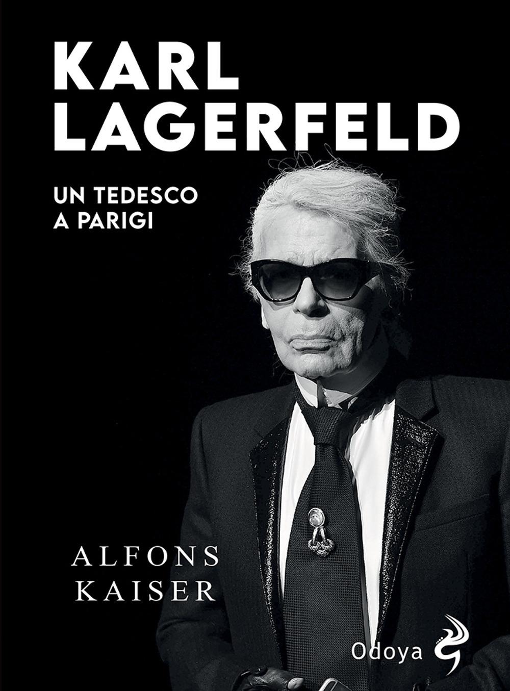 Vorderes Coverbild Karl Lagerfeld. Un tedesco a Parigi