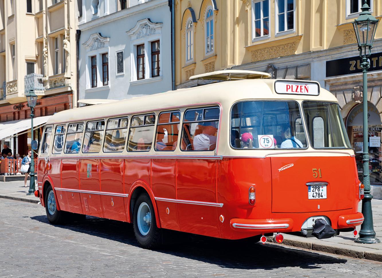 Beispielinhalt (Bild) Jahrbuch Omnibusse 2026