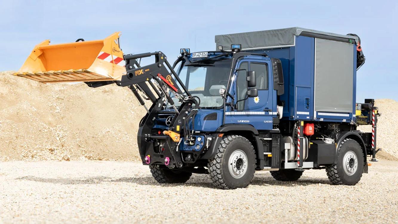 Beispielinhalt (Bild) Unimog bei der Arbeit verständlich erklärt