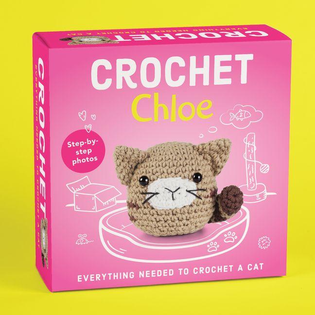 Vorderes Coverbild Pil Crochet Kit for Beginners - Chloe the Cat Amigurumi - Complete DIY Kit with Step-By-Step Instructions, Yarn, Hook, Safety Eyes & Stuffing - Make a Stuffed Cat