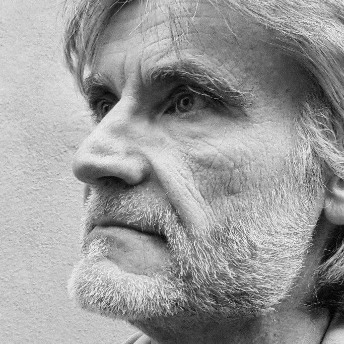 Autorenbild Paul schläft noch