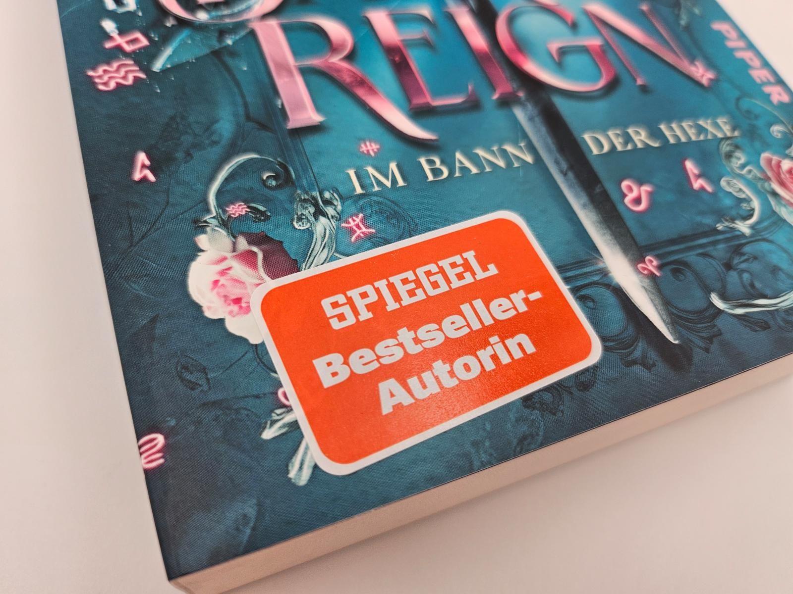 Beispielinhalt (Bild) Darkest Reign - Im Bann der Hexe