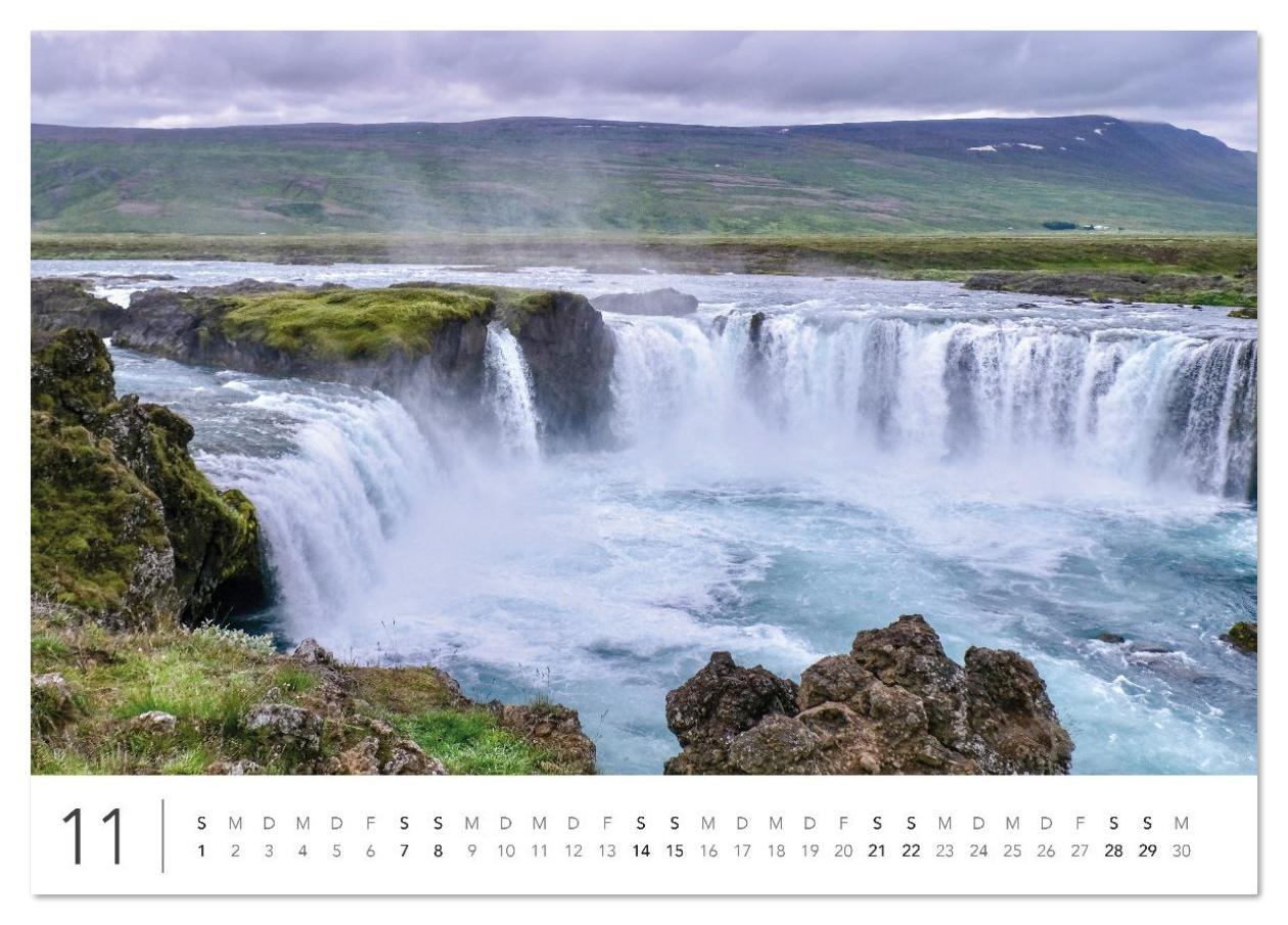 Beispielinhalt (Bild) Magisches Island (Tischkalender 2026 DIN A5 quer), CALVENDO Monatskalender