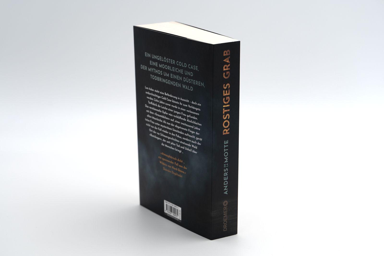 Beispielinhalt (Bild) Rostiges Grab