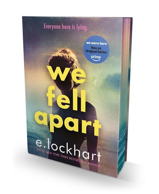 Vorderes Coverbild We Fell Apart. Deluxe Edition