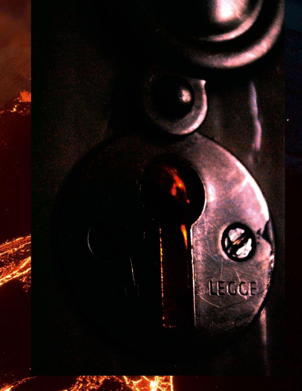 Vorderes Coverbild Astrology Hotel