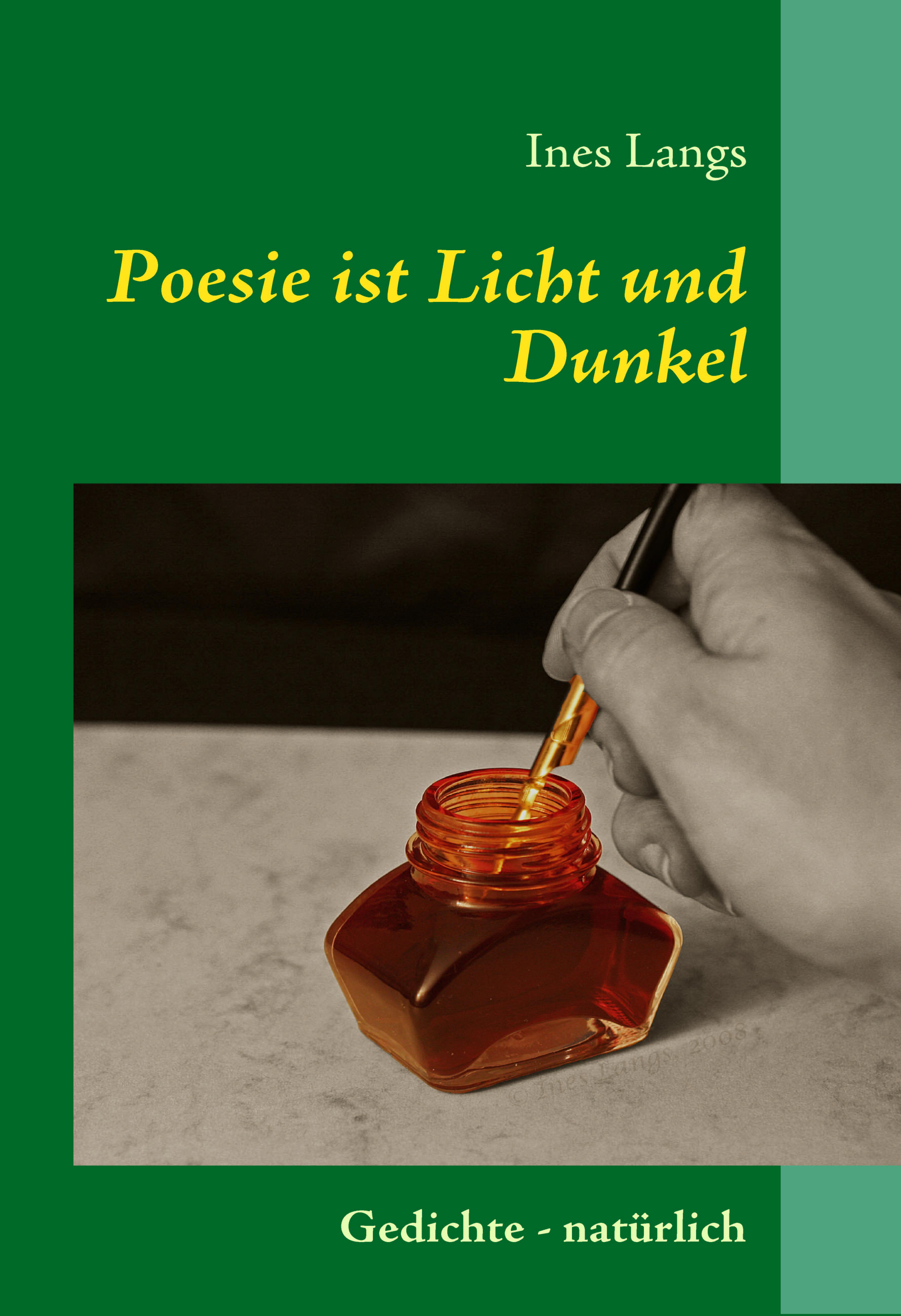 Vorderes Coverbild Poesie ist Licht und Dunkel