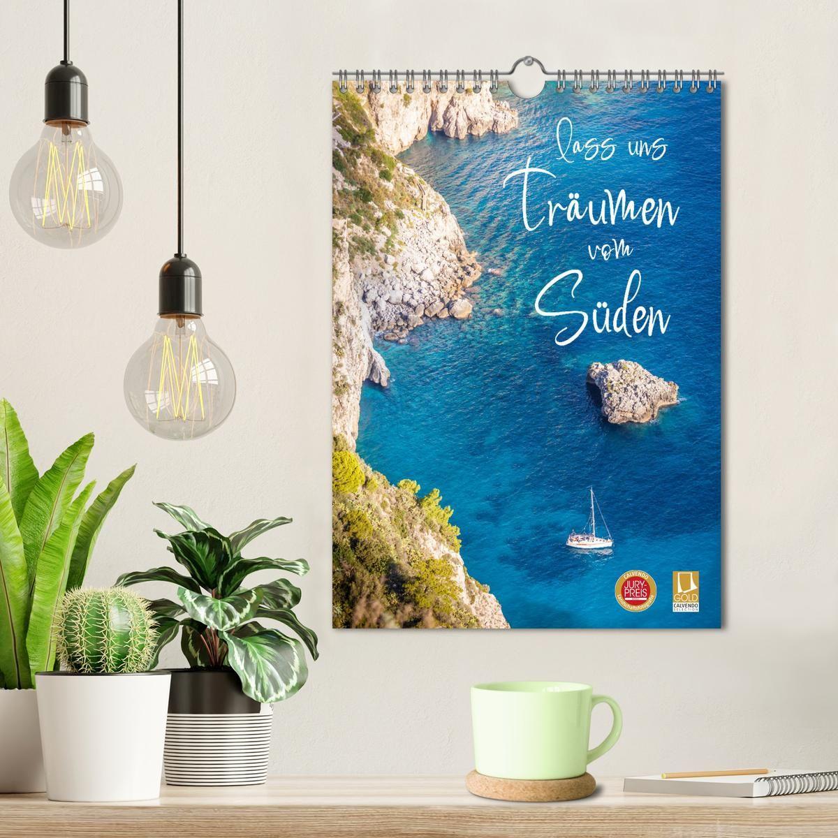 Beispielinhalt (Bild) Lass uns träumen vom Süden (Wandkalender 2026 DIN A4 hoch), CALVENDO Monatskalender