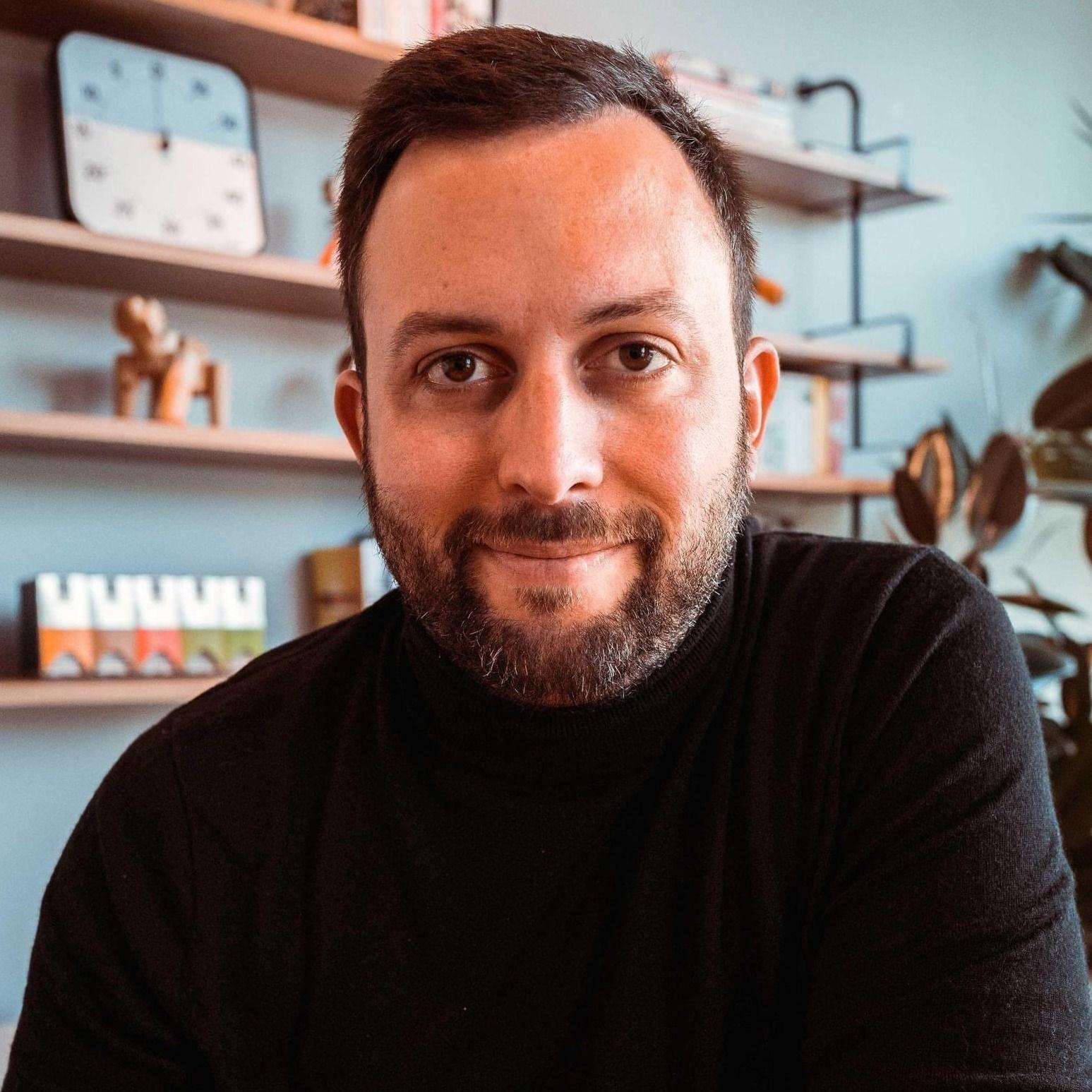 Autorenbild Democracy Down