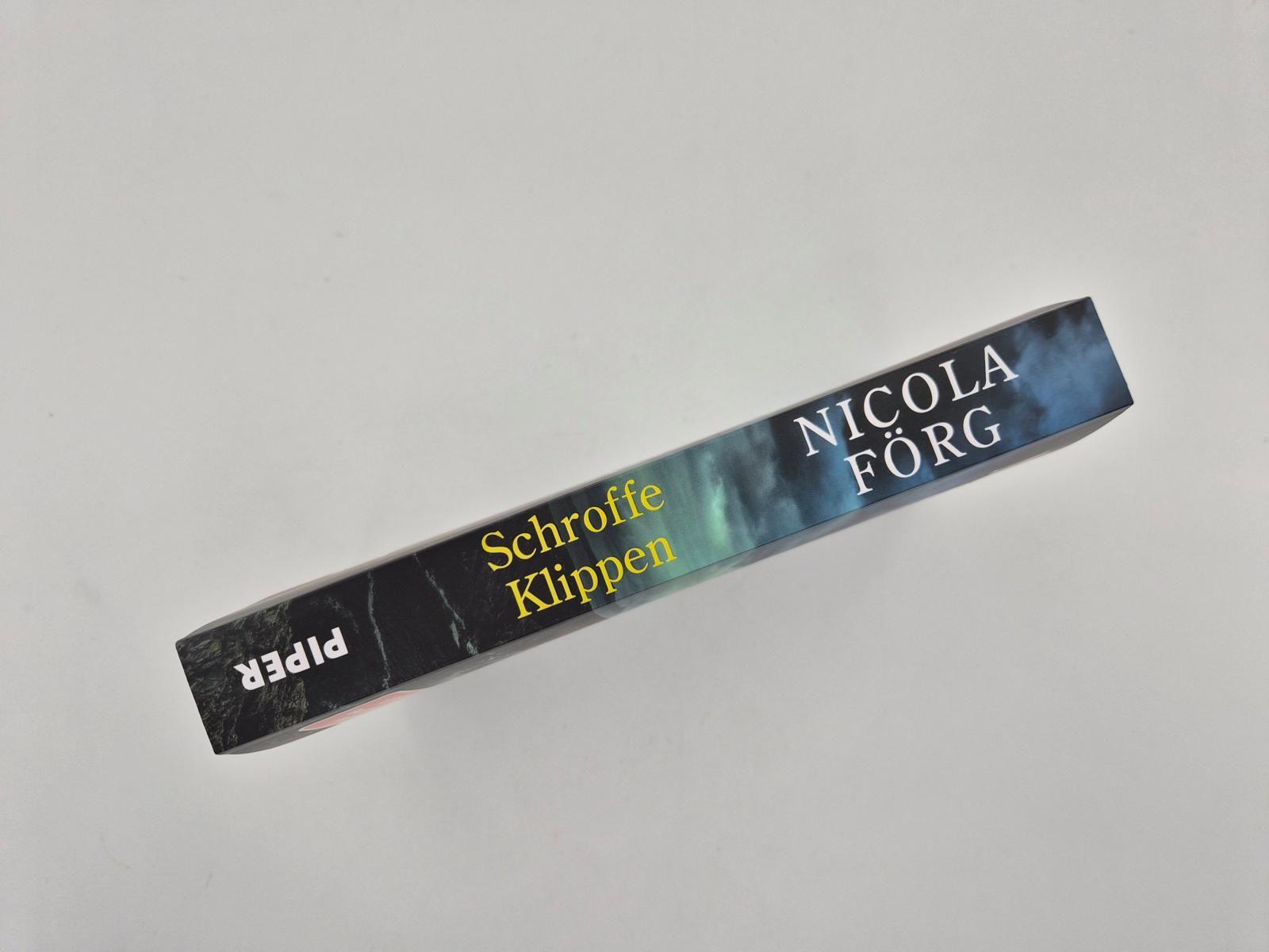 Beispielinhalt (Bild) Schroffe Klippen