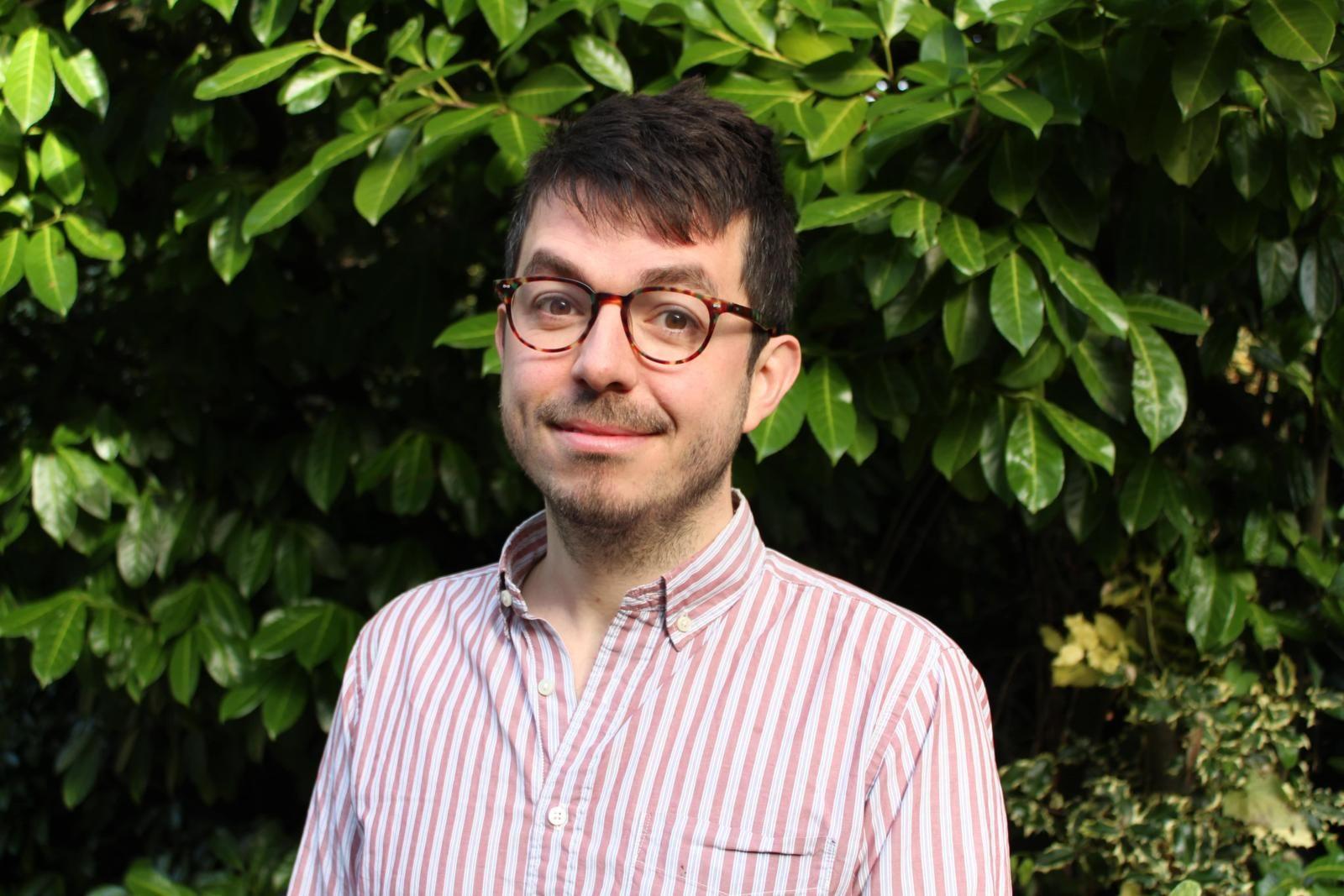 Autorenbild Tee, Tod und die versiegelte Tür